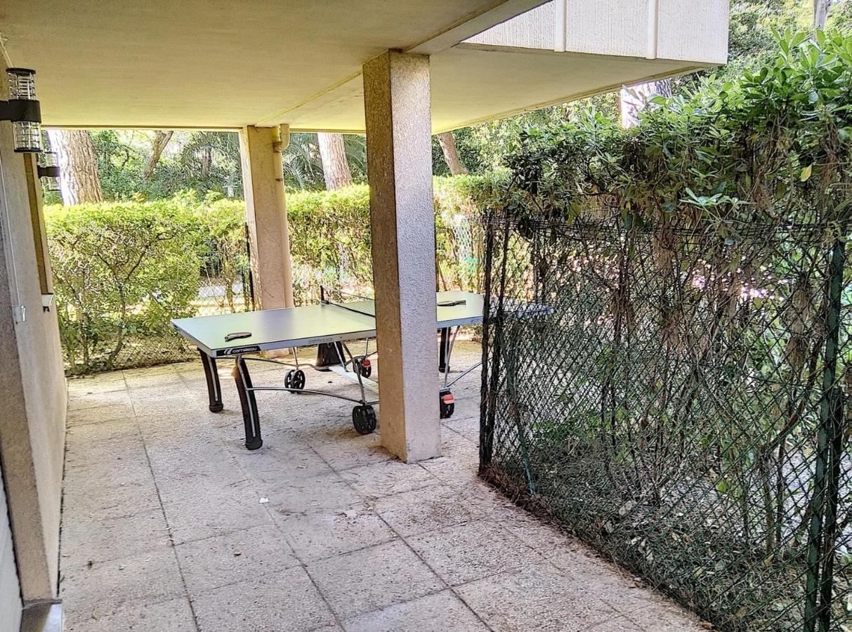 Chateau De La Pinede Juan-les-Pins Extérieur photo
