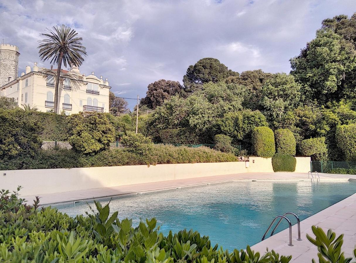 Chateau De La Pinede Juan-les-Pins Extérieur photo